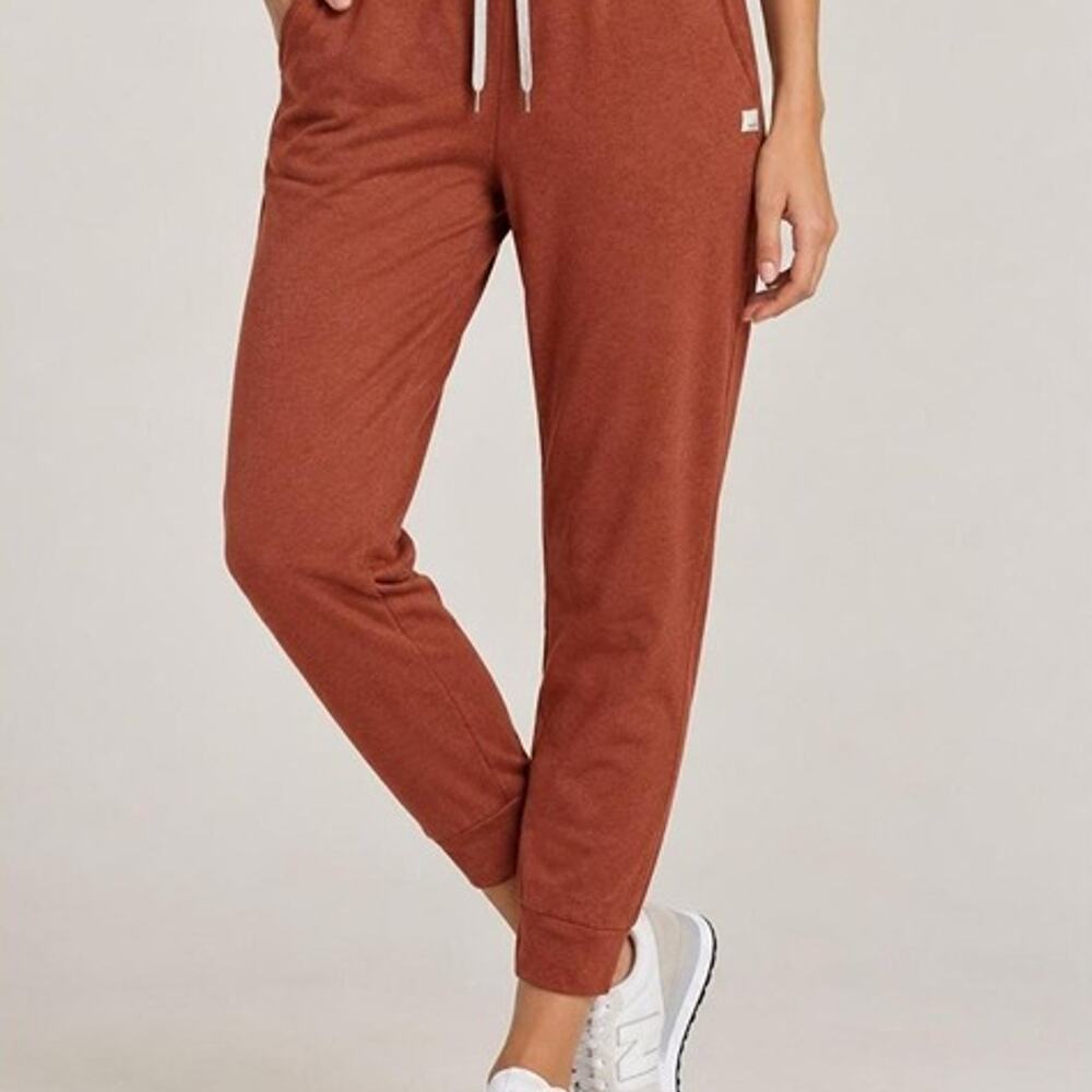 Vuori Performance Jogger Rust Heather DreamKnit Lounge Pant VW303 Size Medium